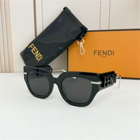 Fendi sunglass-445